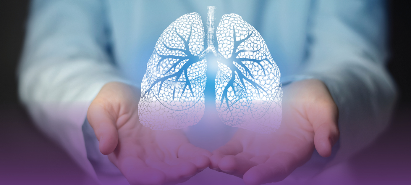 Arzt hält Lunge 
